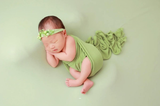 高平5个月宝宝睡觉 高平5个月宝宝睡觉